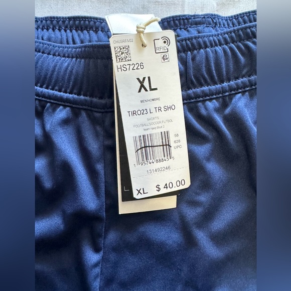 AEROREADY Training Shorts - Picture 5 of 6